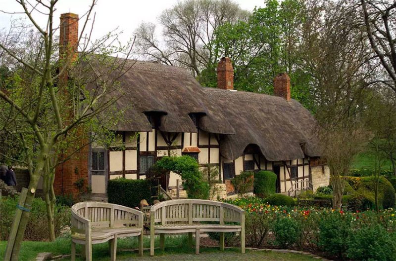 Day-Trip-from-London-Stratford-Upon-Avon-Katya-Jackson