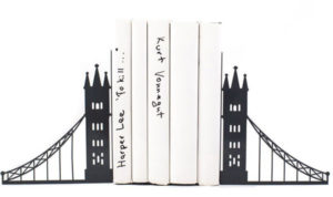 london-themed-gifts-and-london-souvenirs-katya-jackson-blog-London-book-holder-bookends 2